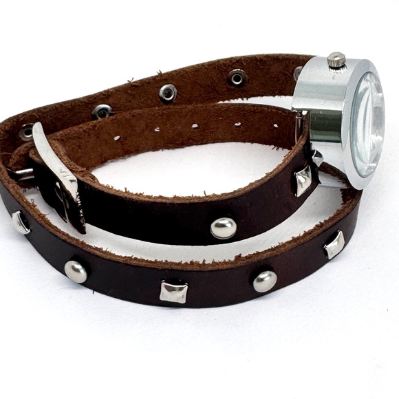 Silver Plated Ladies Watch Brown Faux Leather Wrap Band Item #1084- LAST ONE - Picture 4 of 4